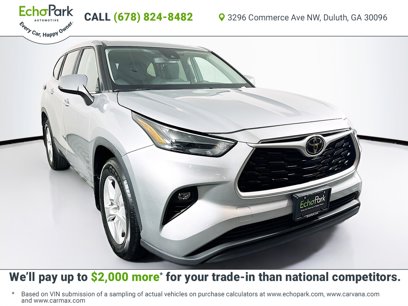 Used 2023 Toyota Highlander LE