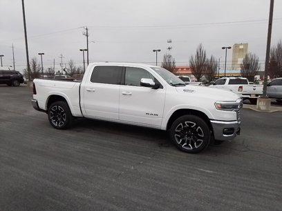 New 2025 RAM 1500 Limited w/ Trailer Tow Group