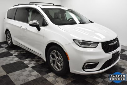 Used 2023 Chrysler Pacifica Limited