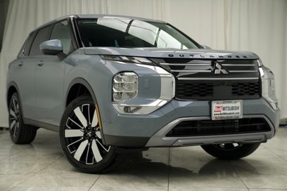 New 2025 Mitsubishi Outlander SE