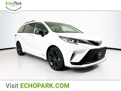 Used 2021 Toyota Sienna XSE w/ XSE Plus Package