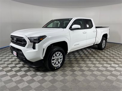 New 2025 Toyota Tacoma SR5