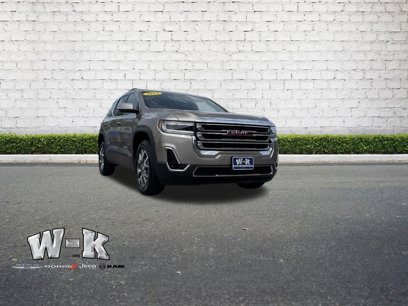 Used 2023 GMC Acadia SLT
