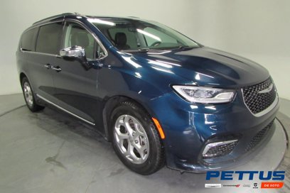 Used 2023 Chrysler Pacifica Limited