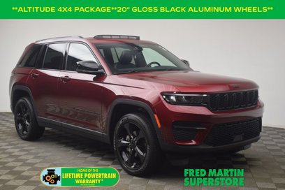 Used 2023 Jeep Grand Cherokee Altitude