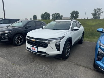 New 2025 Chevrolet Trax LT w/ LT Convenience Package