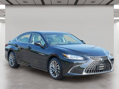 Certified 2024 Lexus ES 300h w/ Luxury Package