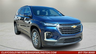 Used 2023 Chevrolet Traverse LT