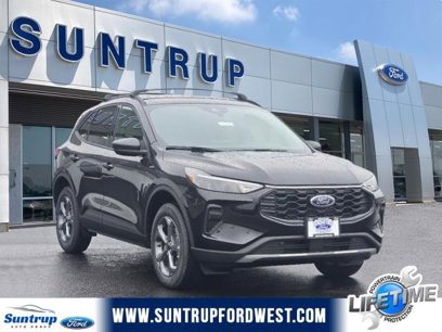 New 2025 Ford Escape ST-Line w/ Cold Weather Package