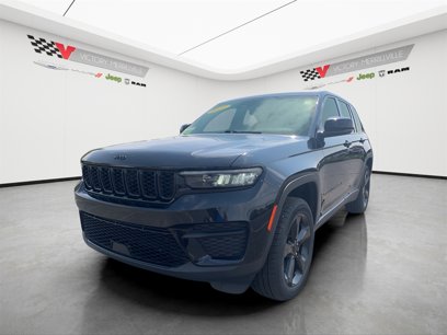 Used 2022 Jeep Grand Cherokee Altitude