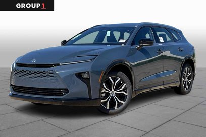 New 2025 Toyota Crown Signia