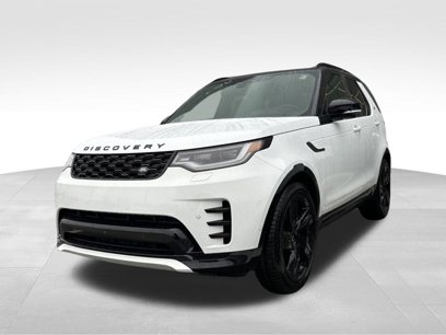 New 2024 Land Rover Discovery Dynamic SE