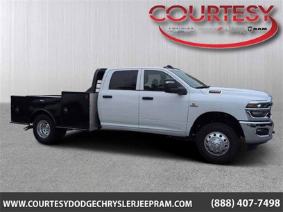 New 2025 RAM 3500 Tradesman w/ Chrome Appearance Group