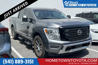 Used 2021 Nissan Titan SV w/ SV Convenience Package