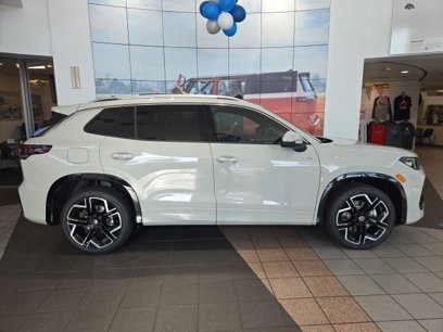 New 2025 Volkswagen Tiguan SEL R-Line