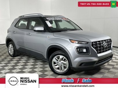 Used 2020 Hyundai Venue SEL w/ Convenience Package