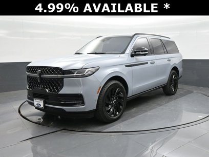 Used 2025 Lincoln Navigator Reserve w/ Jet Appearance Package