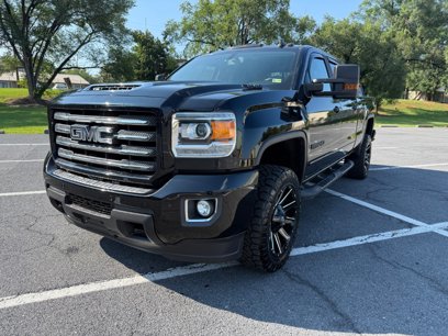 Used 2018 GMC Sierra 2500 SLT w/ Duramax Plus Package