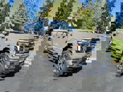 New 2025 Ford F150 Lariat