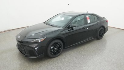 New 2025 Toyota Camry SE
