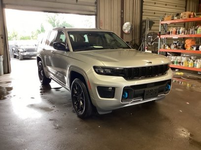 Used 2023 Jeep Grand Cherokee 30th Anniversary