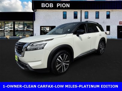 Used 2024 Nissan Pathfinder Platinum