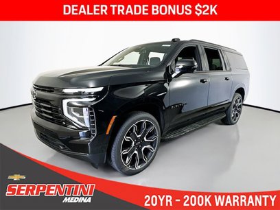 New 2025 Chevrolet Suburban RST w/ RST Capability Package