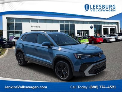 New 2025 Volkswagen Taos SE