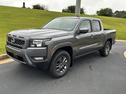 New 2025 Nissan Frontier SV
