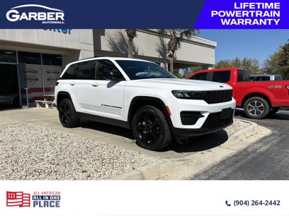 Used 2023 Jeep Grand Cherokee Altitude