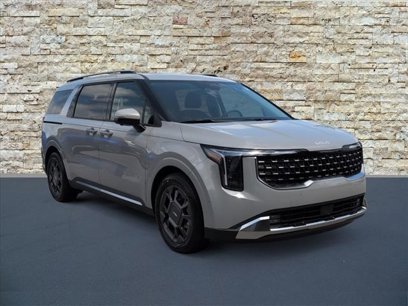 New 2026 Kia Carnival SX