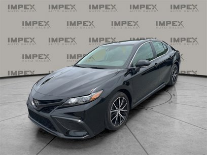 Used 2023 Toyota Camry SE