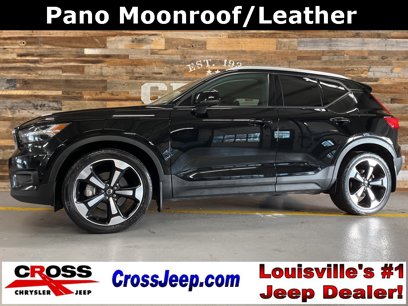Used 2021 Volvo XC40 T5 Momentum w/ Protection Package