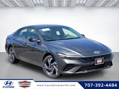 New 2025 Hyundai Elantra SEL