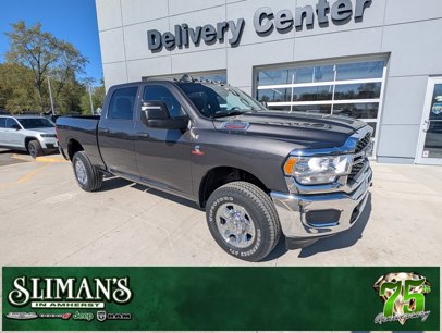 New 2024 RAM 2500 Tradesman w/ Chrome Appearance Group