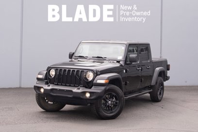 Used 2020 Jeep Gladiator Sport w/ Technology Group