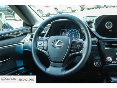 Certified 2024 Lexus ES 350 w/ Accessory Package (Z1)