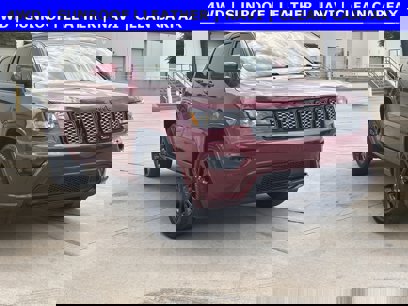 Used 2019 Jeep Grand Cherokee Altitude
