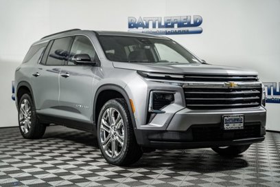 New 2025 Chevrolet Traverse LT w/ Enhanced Driving Package