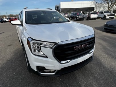 Certified 2022 GMC Terrain SLE w/ Driver Convenience Package