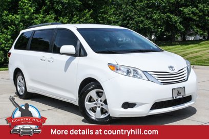 Used 2015 Toyota Sienna LE