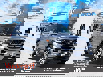 Used 2022 Ford Explorer XLT