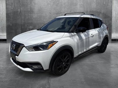 Used 2020 Nissan Kicks SR w/ Exterior Package