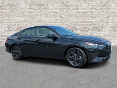 Used 2022 Hyundai Elantra SEL w/ Convenience Package