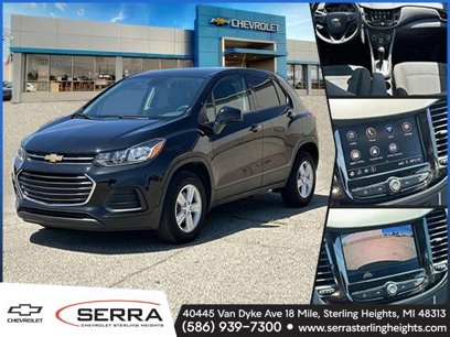 Certified 2022 Chevrolet Trax LS w/ Tint and Cruise Package