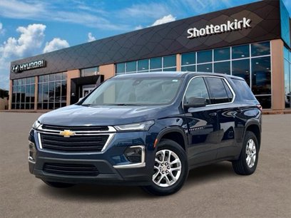 Used 2023 Chevrolet Traverse LS