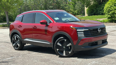 New 2025 Nissan Kicks SR