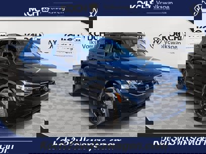 New 2024 Volkswagen Tiguan SE R-Line