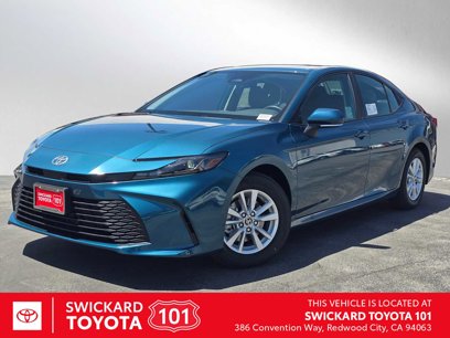 New 2025 Toyota Camry LE