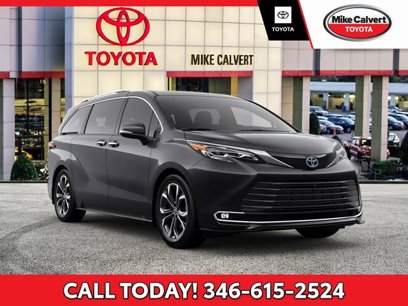 New 2025 Toyota Sienna Platinum